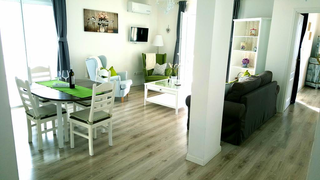 Apartments Villa Harmonie - Adults Only +14 Цриквеница Экстерьер фото